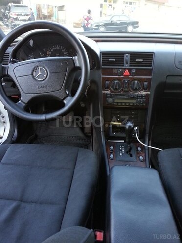 Mercedes C 180 1997, 340,000 km - 1.8 l - Bakı