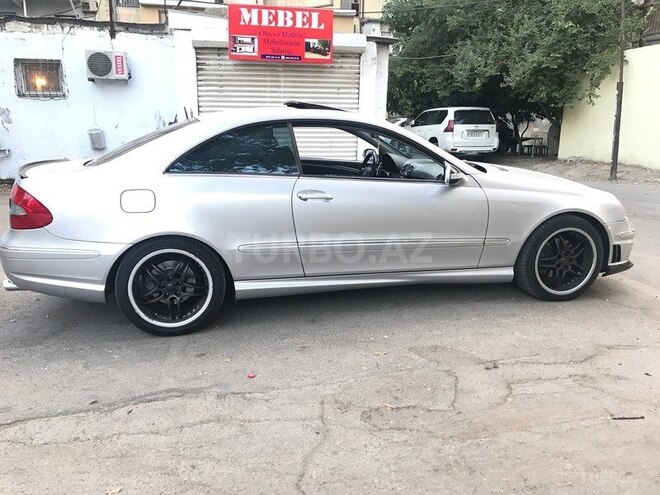Mercedes CLK 320 2003, 159,000 km - 3.2 l - Bakı