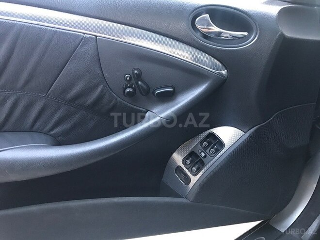 Mercedes CLK 320 2003, 159,000 km - 3.2 l - Bakı