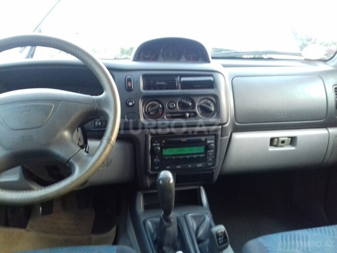 Mitsubishi Pajero 2000, 220,000 km - 2.5 л - Sumqayıt