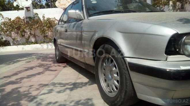 BMW 530 1989, 370,000 km - 3.0 л - Bakı
