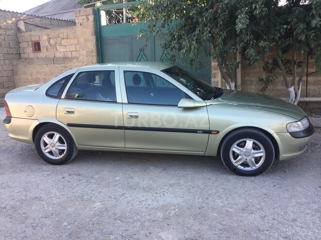 Opel Vectra 1997, 243,000 km - 2.0 l - Bakı