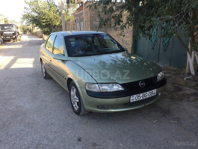 Opel Vectra 1997, 243,000 km - 2.0 l - Bakı
