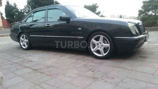 Mercedes E 270 1998, 255,141 km - 2.4 l - Bakı