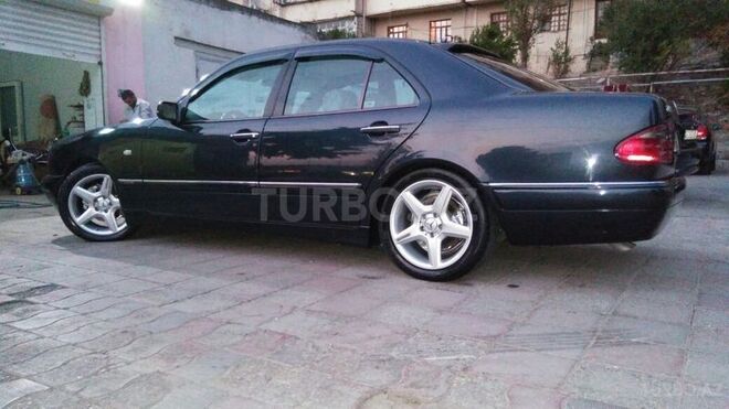 Mercedes E 270 1998, 255,141 km - 2.4 l - Bakı