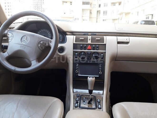 Mercedes E 240 2000, 355,000 km - 2.4 l - Bakı