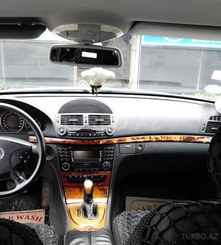 Mercedes E 220 2002, 360,000 km - 0.2 л - Sumqayıt