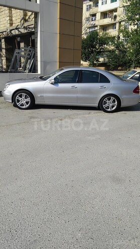 Mercedes E 220 2002, 360,000 km - 0.2 л - Sumqayıt
