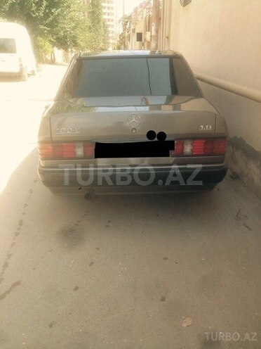 Mercedes 190 1992, 254,713 km - 1.8 l - Bakı