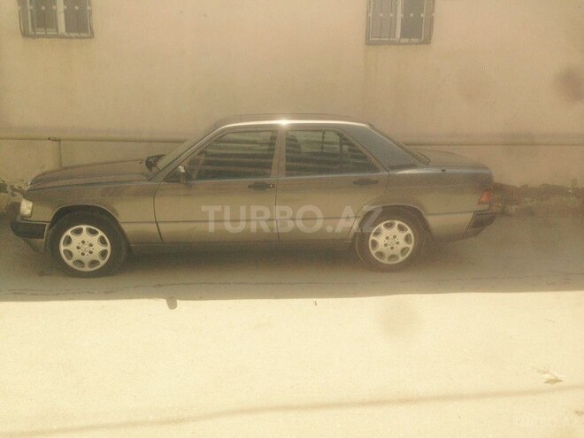 Mercedes 190 1992, 254,713 km - 1.8 l - Bakı