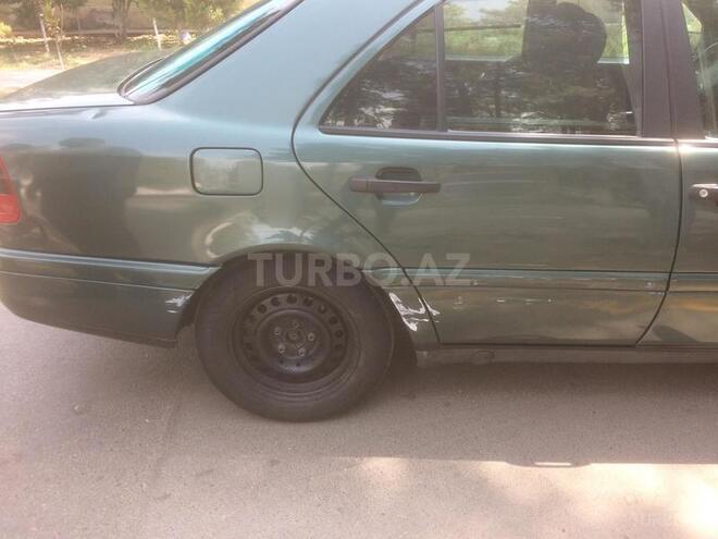 Mercedes C 180 1995, 330,000 km - 1.8 l - Saatlı