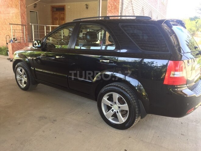 Kia Sorento 2006, 195,000 km - 2.5 l - Masallı