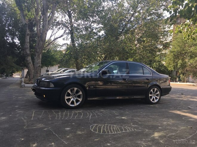 BMW 530 2001, 215,000 km - 3.0 l - Bakı