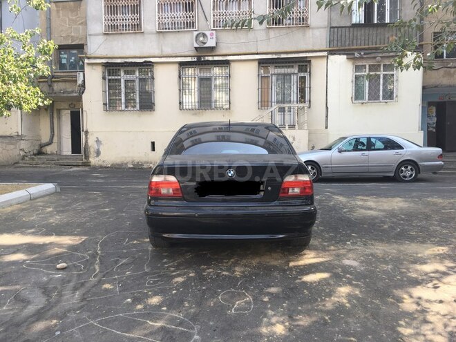 BMW 530 2001, 215,000 km - 3.0 l - Bakı