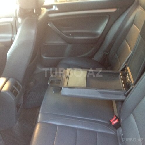 Volkswagen Jetta 2007, 178,000 km - 2.5 л - Bakı