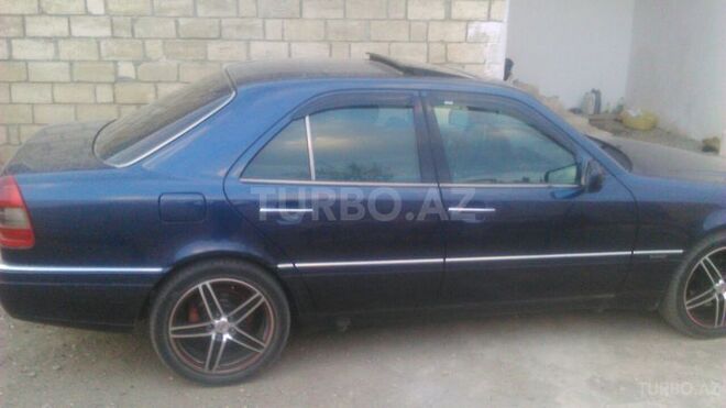 Mercedes C 180 1996, 300,000 km - 1.8 l - Gəncə