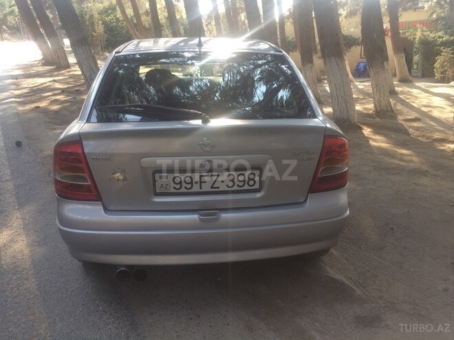Opel Astra 2000, 180,000 km - 1.6 l - Bakı