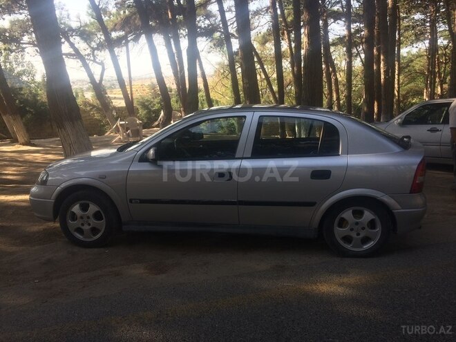 Opel Astra 2000, 180,000 km - 1.6 l - Bakı