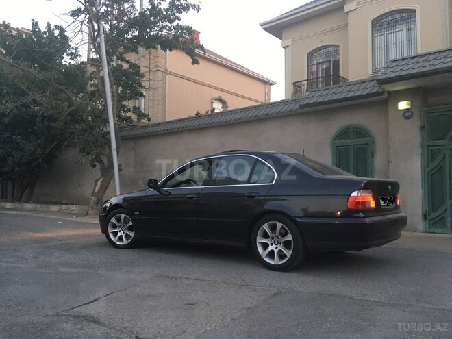 BMW 530 2001, 215,000 km - 3.0 l - Bakı