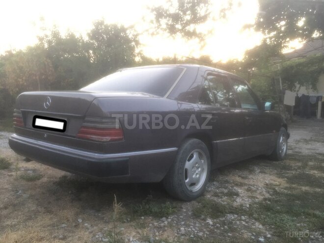 Mercedes E 200 1992, 345,000 km - 2.0 l - Kürdəmir