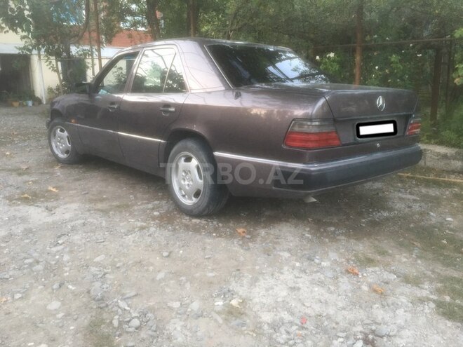 Mercedes E 200 1992, 345,000 km - 2.0 l - Kürdəmir