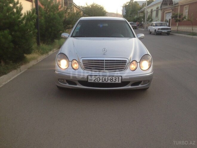 Mercedes E 270 2002, 278,000 km - 2.7 л - Gəncə