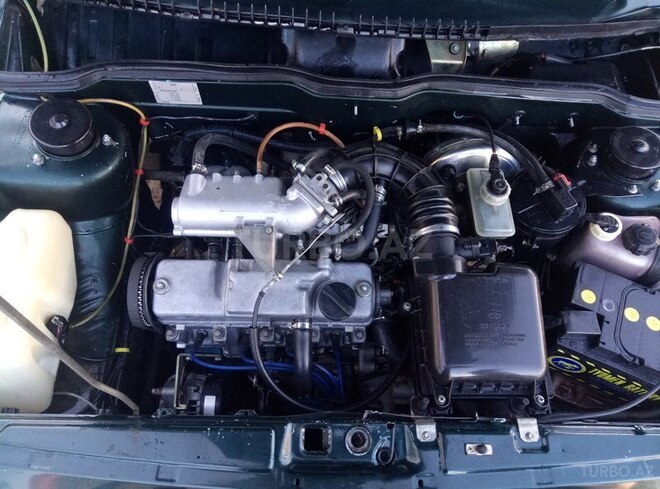 LADA (VAZ) 2115 2002, 178,300 km - 1.6 l - Qusar