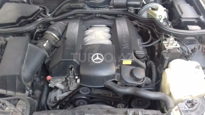 Mercedes E 240 2000, 216,000 km - 2.6 л - Bakı