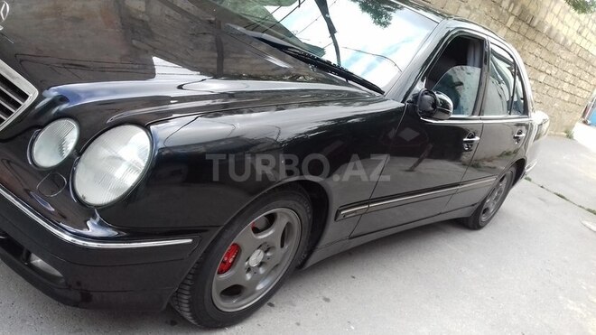 Mercedes E 240 2000, 216,000 km - 2.6 л - Bakı