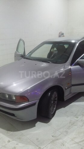 BMW 528 1997, 367,400 km - 2.8 l - Sumqayıt