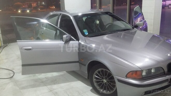 BMW 528 1997, 367,400 km - 2.8 l - Sumqayıt