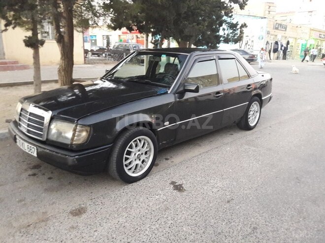 Mercedes E 230 1992, 315,000 km - 2.3 l - Bakı