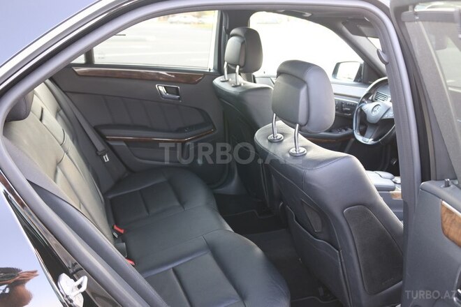 Mercedes E 350 2010, 105,000 km - 3.5 l - Bakı