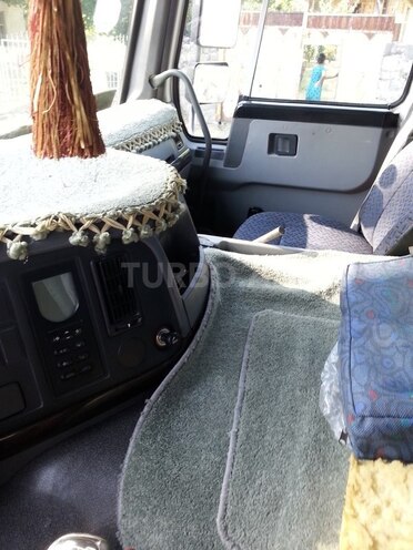 HOWO Sinotruk 2013, 150,000 km - 10.0 l - Şəki