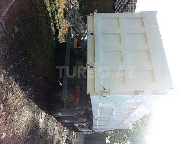 HOWO Sinotruk 2013, 150,000 km - 10.0 l - Şəki