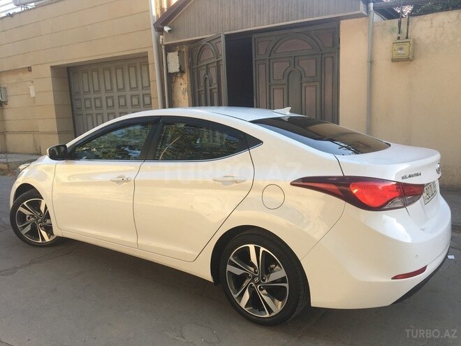 Hyundai Elantra 2015, 62,000 km - 0.2 l - Bakı