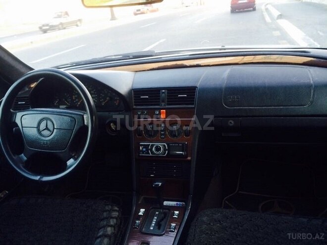 Mercedes C 200 1995, 270,560 km - 2.0 l - Bakı