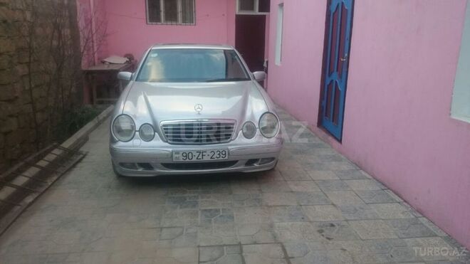 Mercedes E 240 2000, 301,000 km - 2.6 l - Bakı
