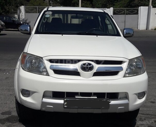 Toyota Hilux 2008, 167,000 km - 2.5 l - Bakı
