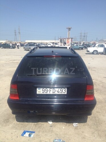 Mercedes 208 D 1999, 291,000 km - 1.8 l - Bakı