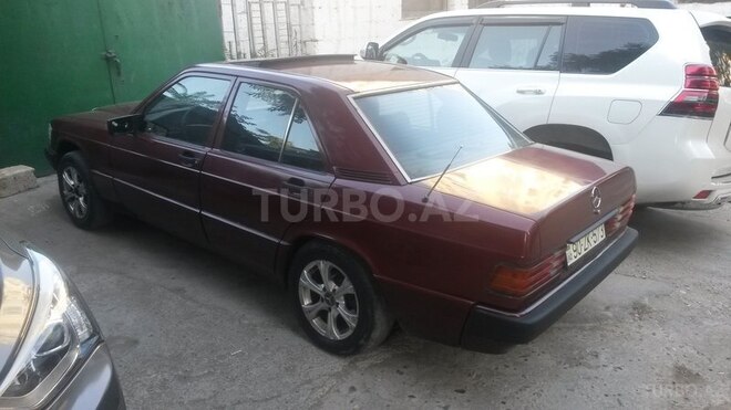 Mercedes 190 1992, 286,331 km - 2.0 l - Bakı