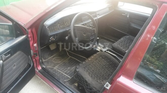 Mercedes 190 1992, 286,331 km - 2.0 l - Bakı
