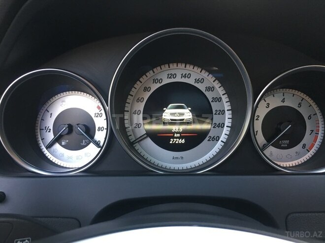 Mercedes C 200 2013, 27,000 km - 2.0 л - Bakı