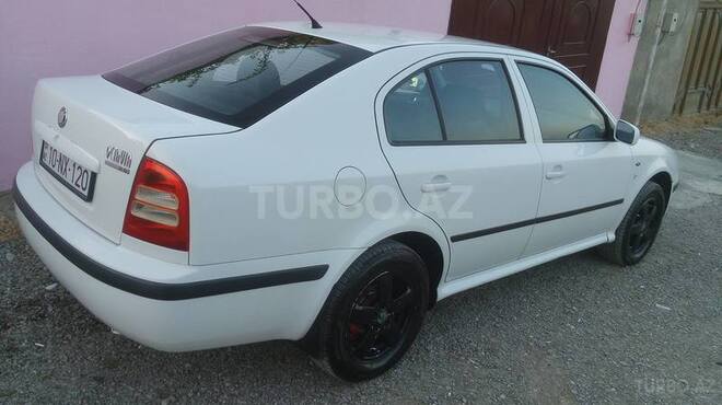 Skoda Octavia 2002, 295,000 km - 2.0 l - Bakı