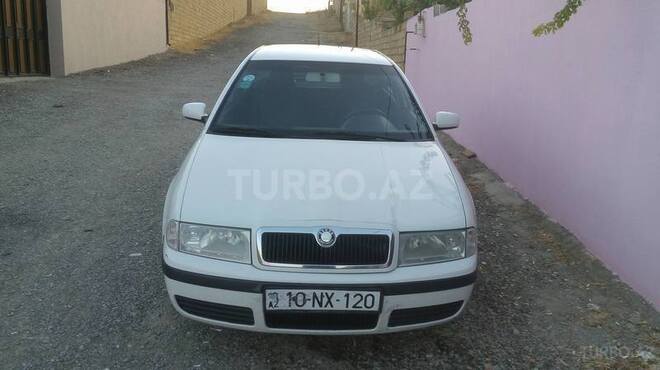 Skoda Octavia 2002, 295,000 km - 2.0 l - Bakı