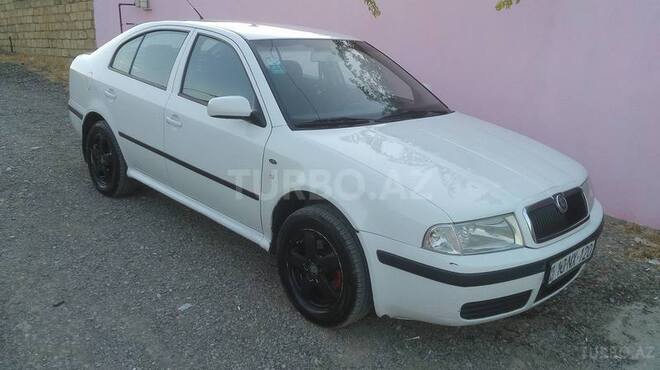 Skoda Octavia 2002, 295,000 km - 2.0 l - Bakı