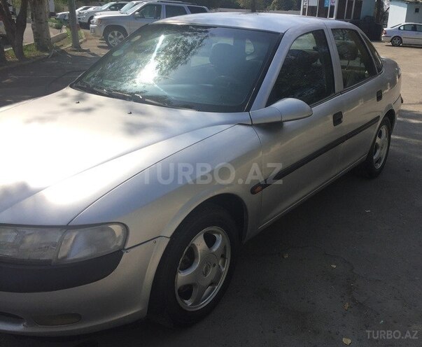 Opel Vectra 1998, 184,000 km - 1.8 л - Bakı