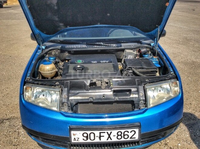 Skoda Fabia 2000, 326,000 km - 1.4 l - Bakı