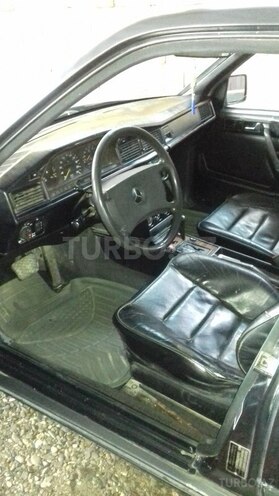 Mercedes 190 1992, 286,000 km - 2.0 l - Bakı