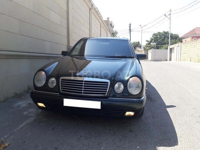 Mercedes E 280 1998, 230,000 km - 2.8 l - Bakı